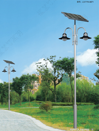 玉林太阳能庭院灯灯杆